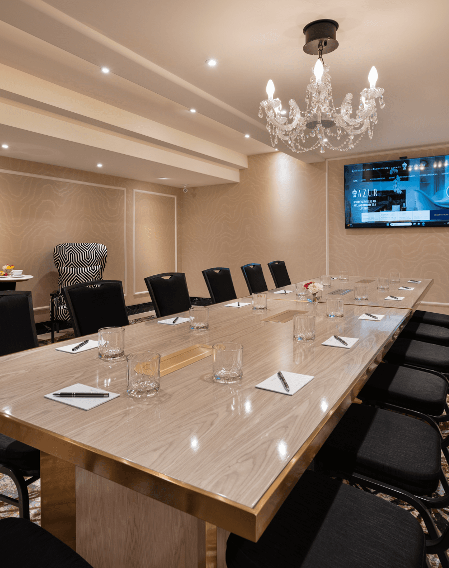 Elegant BREEZEWAY AFRIC offer setting